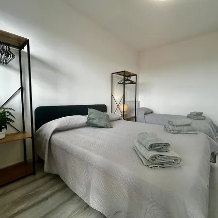 Luxury Skyline In Center Of 아파트 *